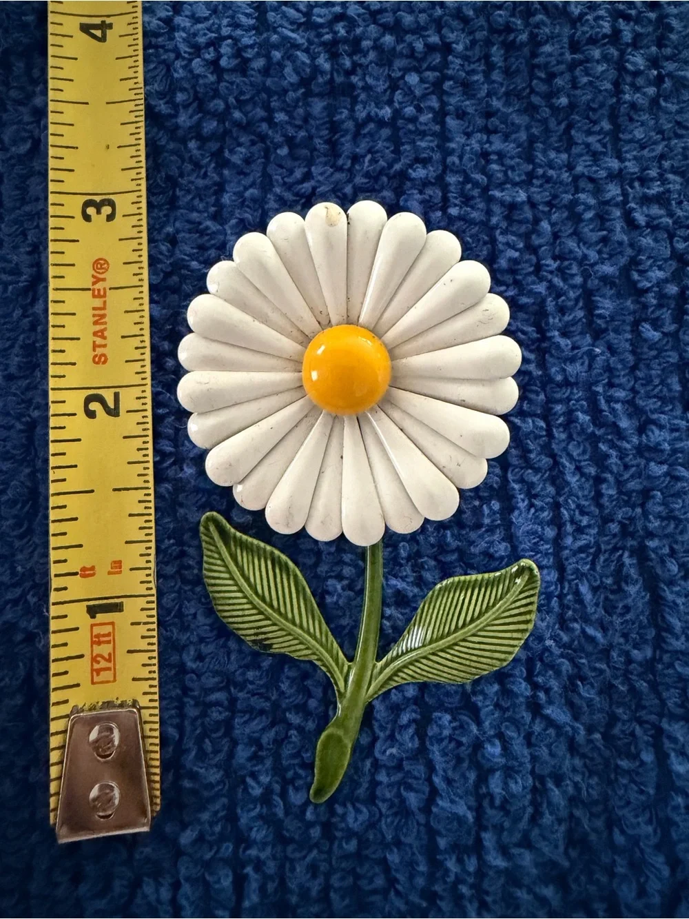 Vintage enamel White and Yellow Daisy Brooche and clip on earrings set